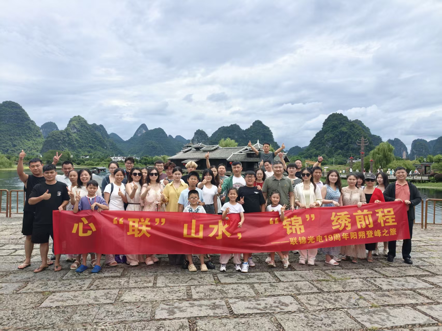 22bacbf071ff9d0f6d01a43c93be34f5.jpg 22bacbf071ff9d0f6d01a43c93be34f5.jpg